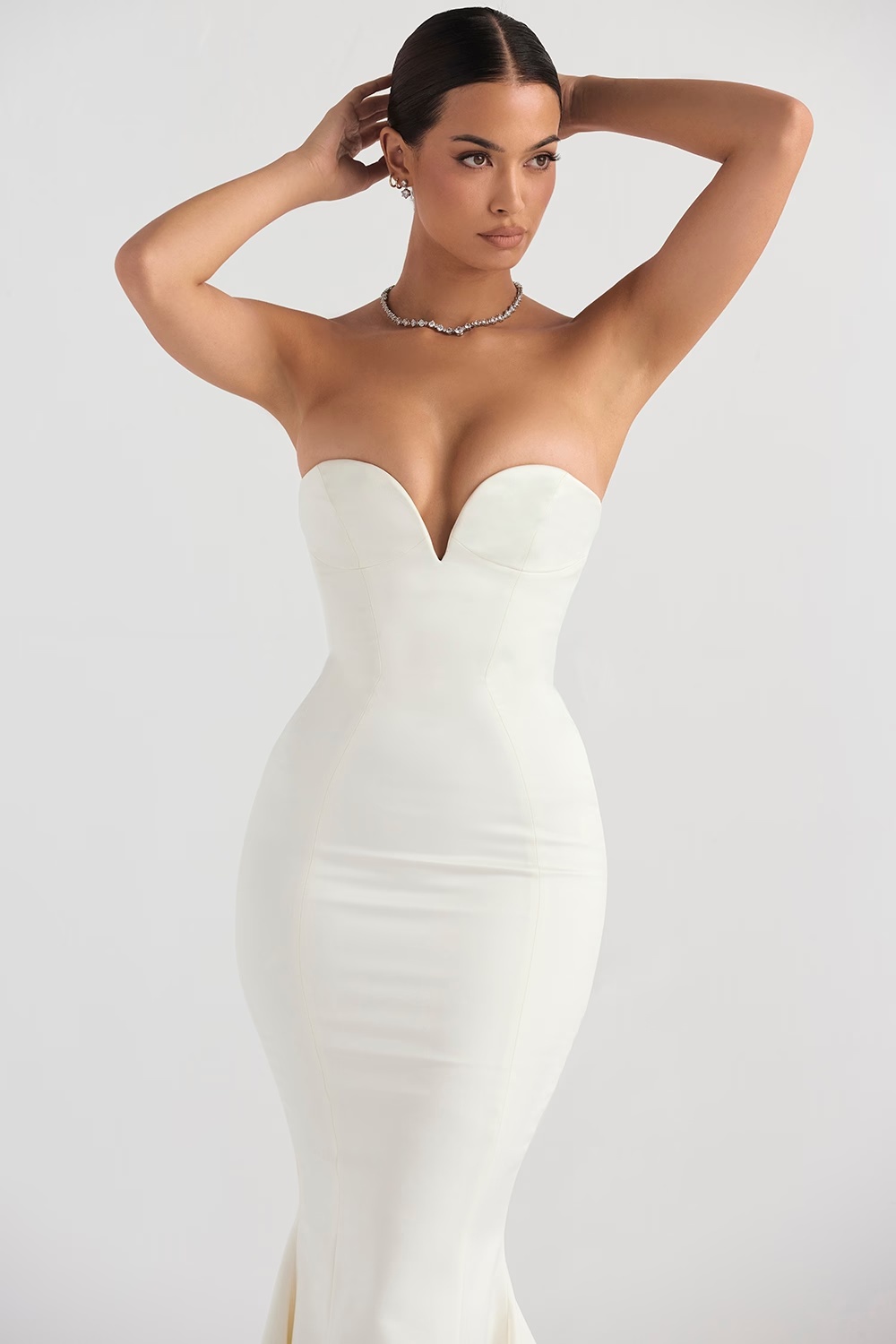 553-ivory-satin-strapless-bridal-gown-5.jpg ivory satin strapless bridal gown